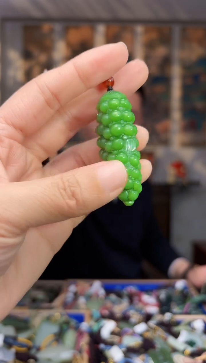 【闪购商品】和田玉挂件未镶嵌拍一发一