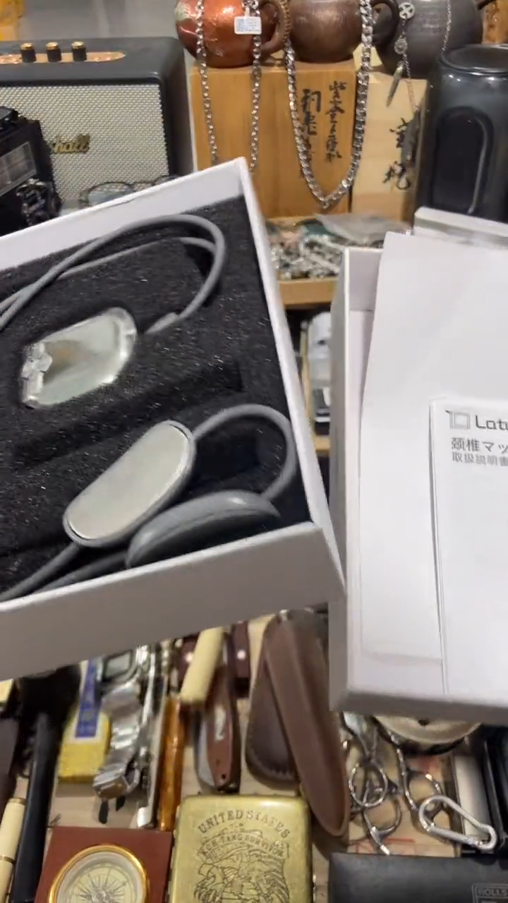 瓷片闪购商品  如图所示