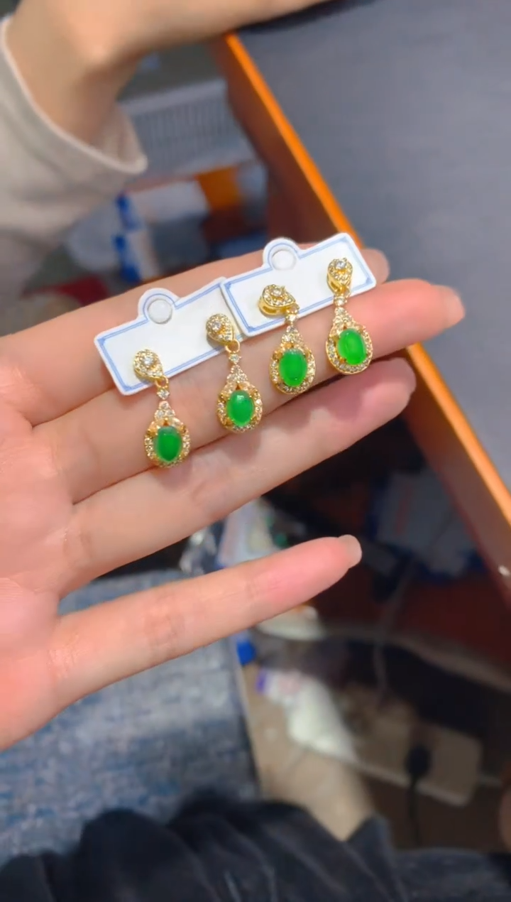 【闪购商品】定制翡翠未镶嵌158多样性发货（发其一）