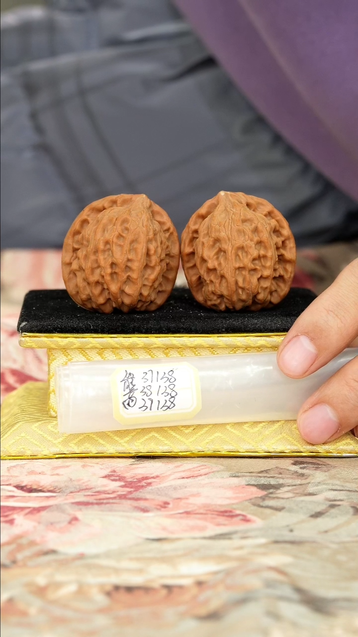 【闪购商品】文玩核桃把件非嫁接北京