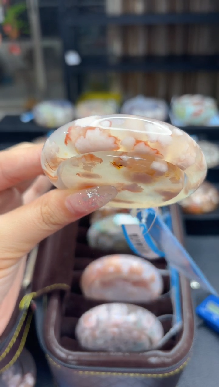 石英质玉手镯未镶嵌258(57圈赠送镯心)