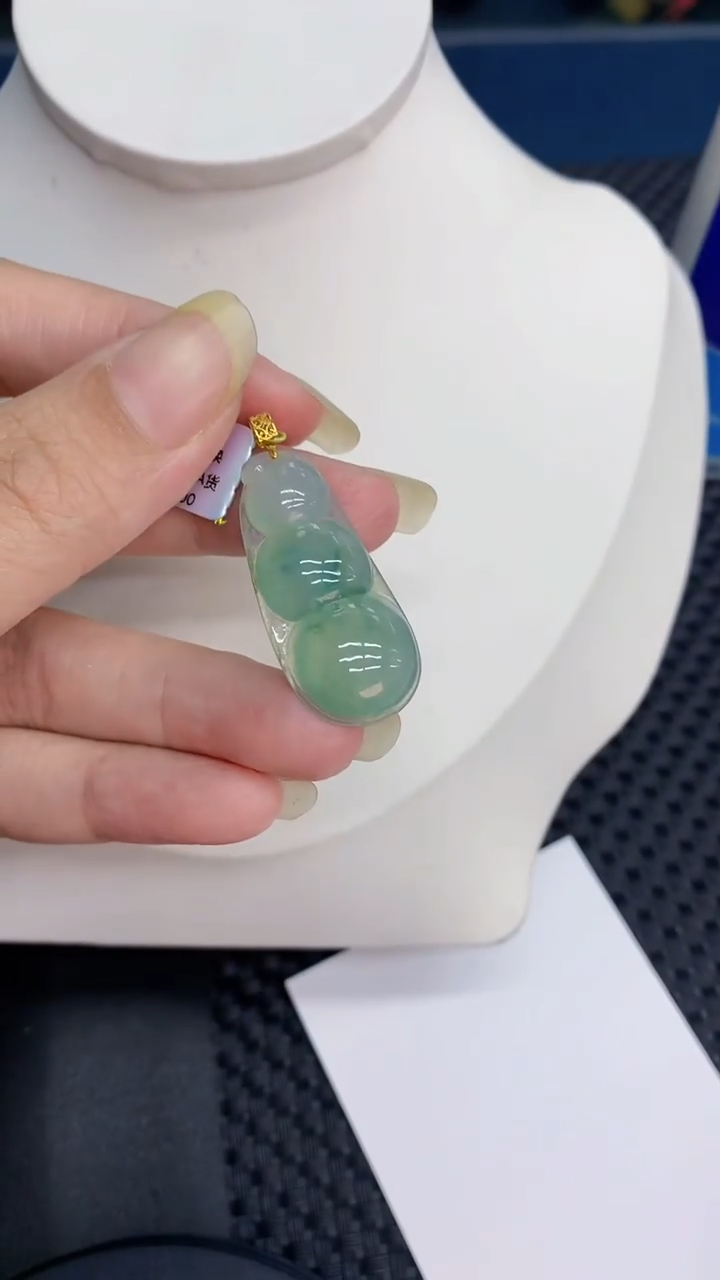 【闪购商品】翡翠颈饰18K金镶嵌            8