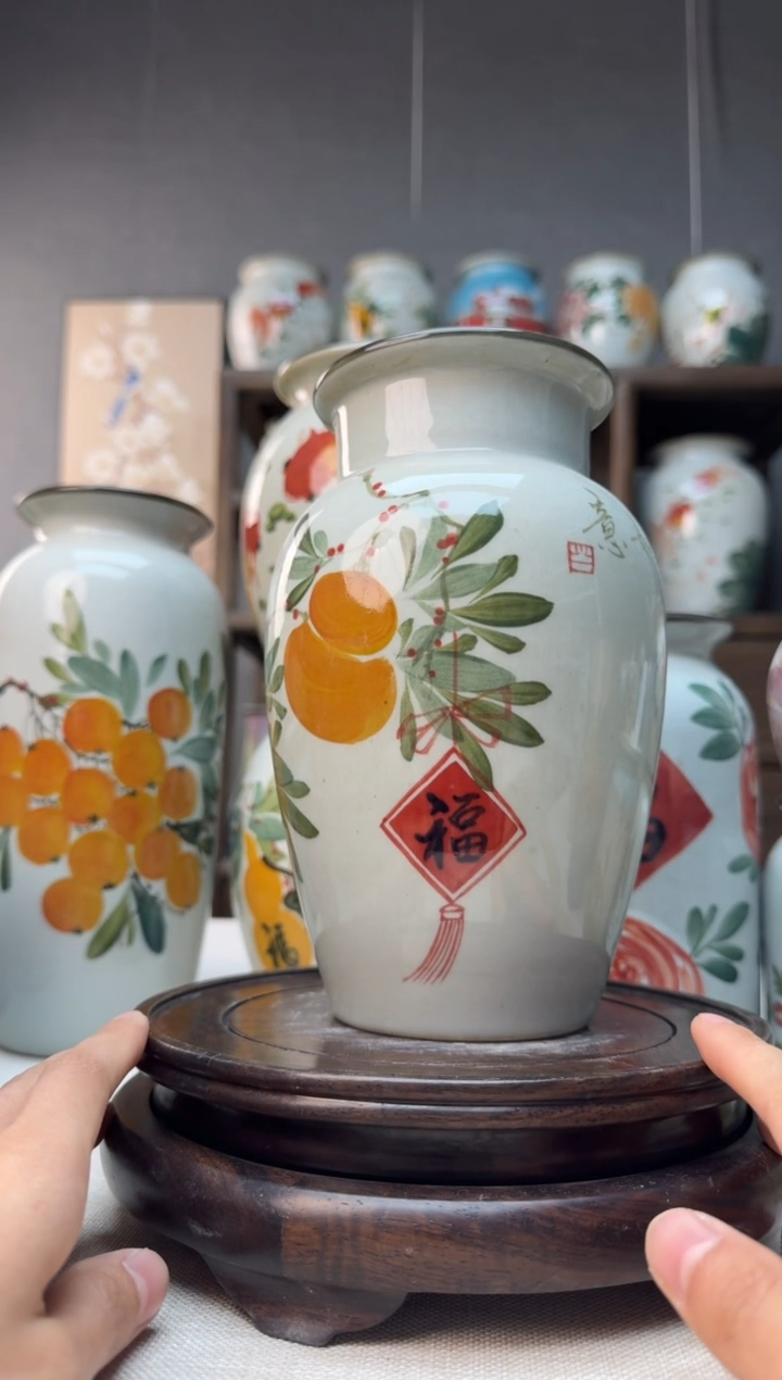 【闪购商品】瓶景德镇手绘陶瓷花瓶底部无孔高20口9左右