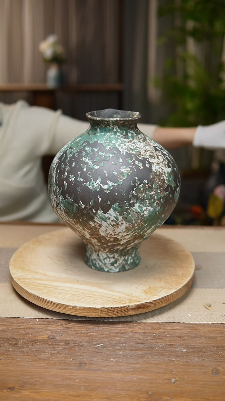 【闪购商品】陶瓷  花器诧寂黑灯笼