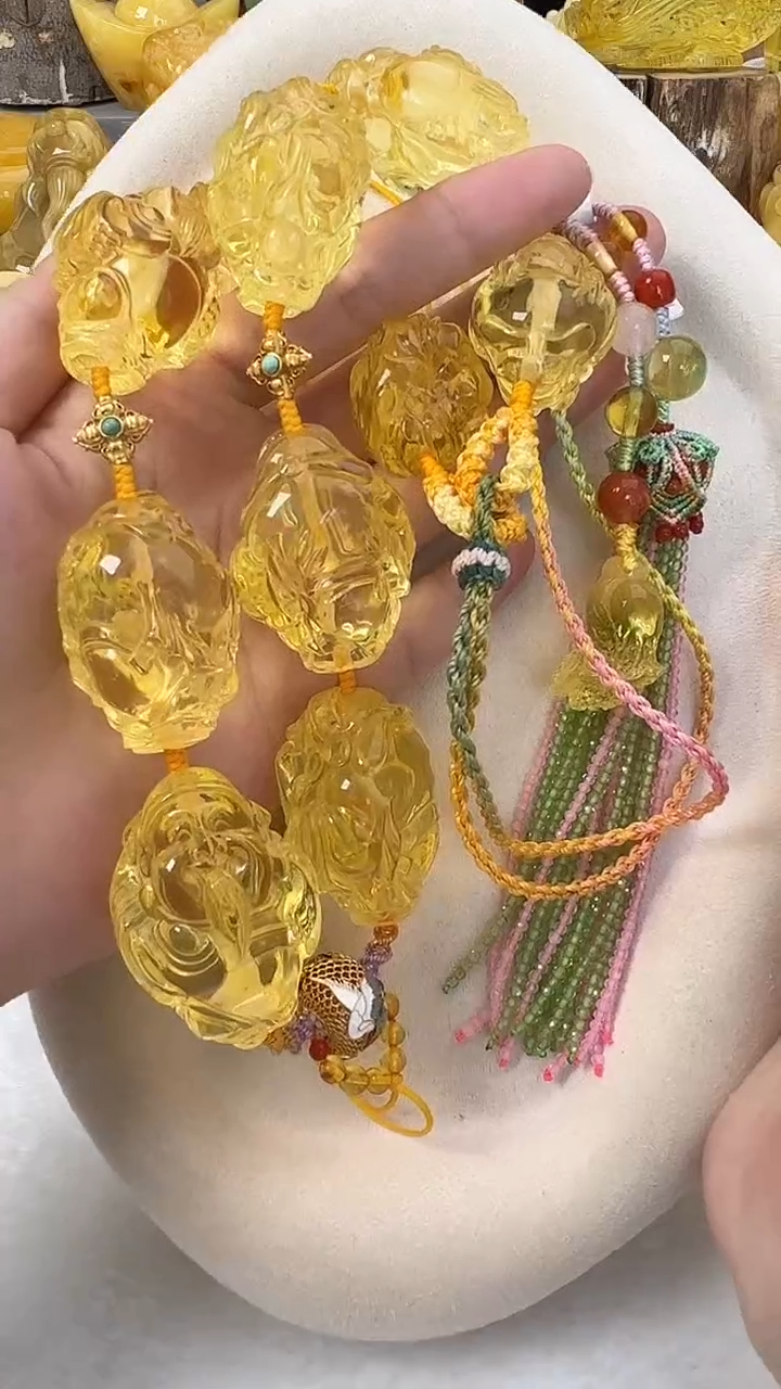琥珀颈饰未镶嵌吊坠