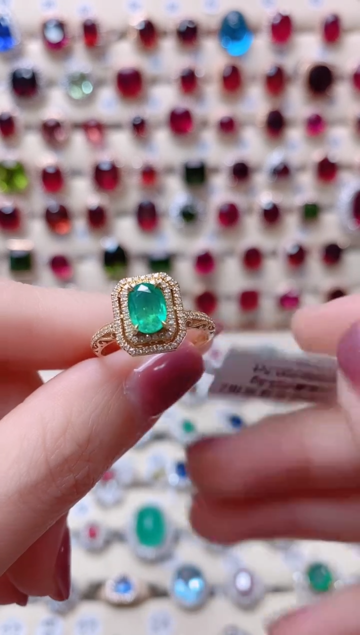 【闪购商品】祖母绿18K金戒指18K金镶嵌1