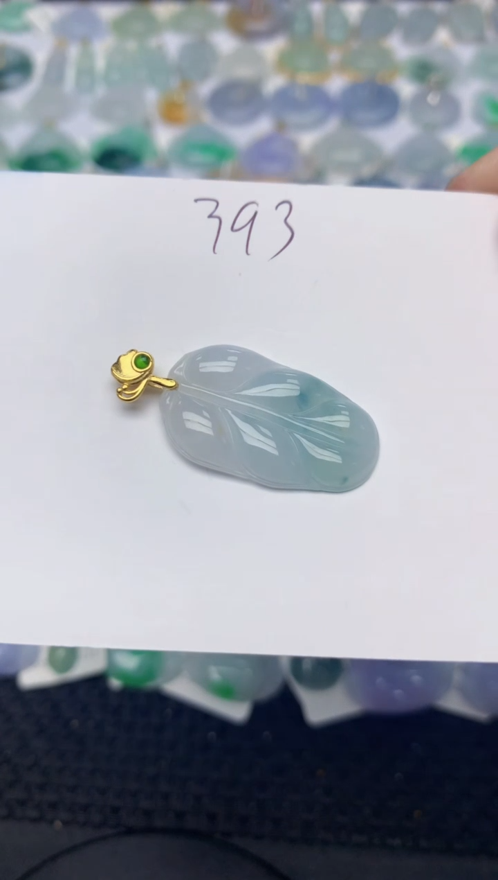翡翠未镶嵌颈饰天然缅甸A货翡翠