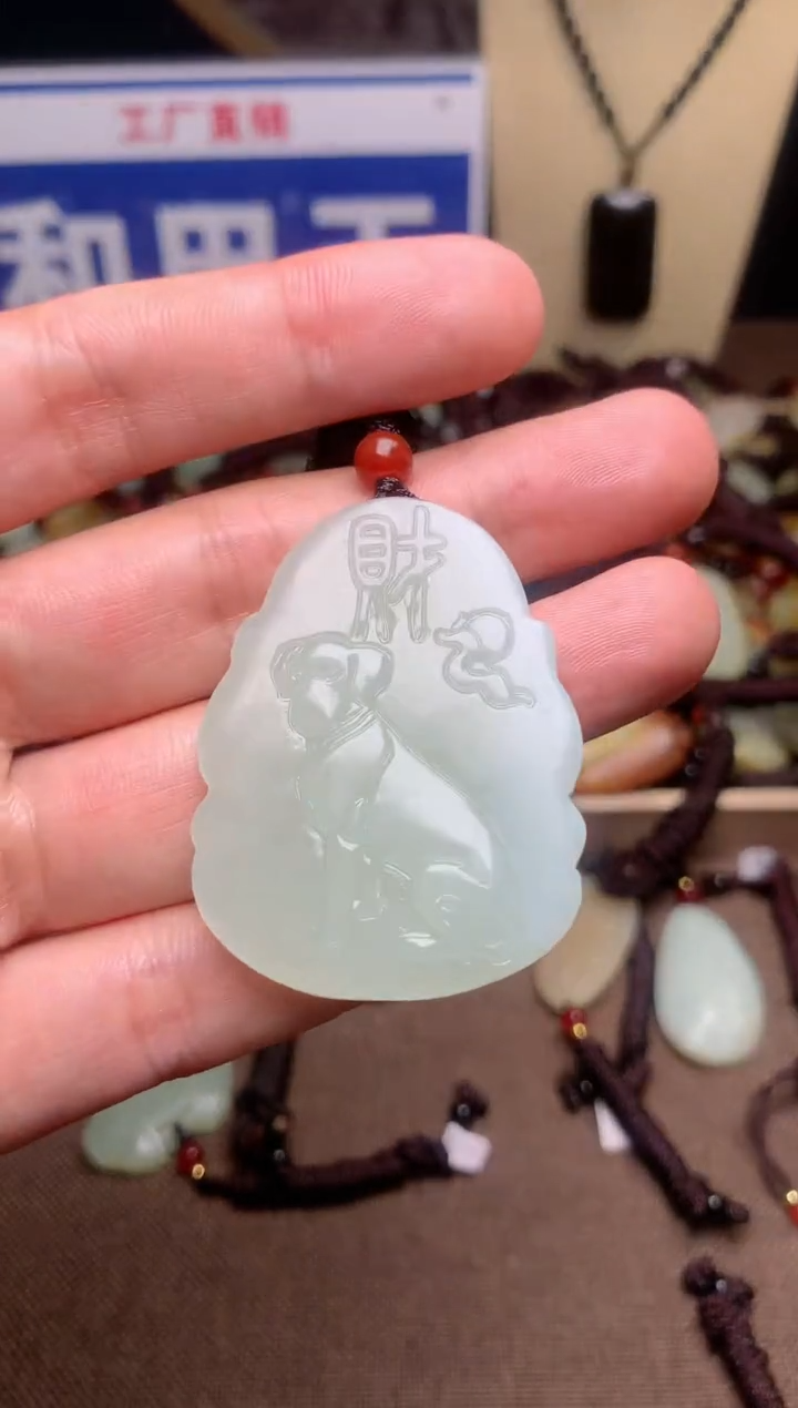 【闪购商品】和田玉颈饰未镶嵌1