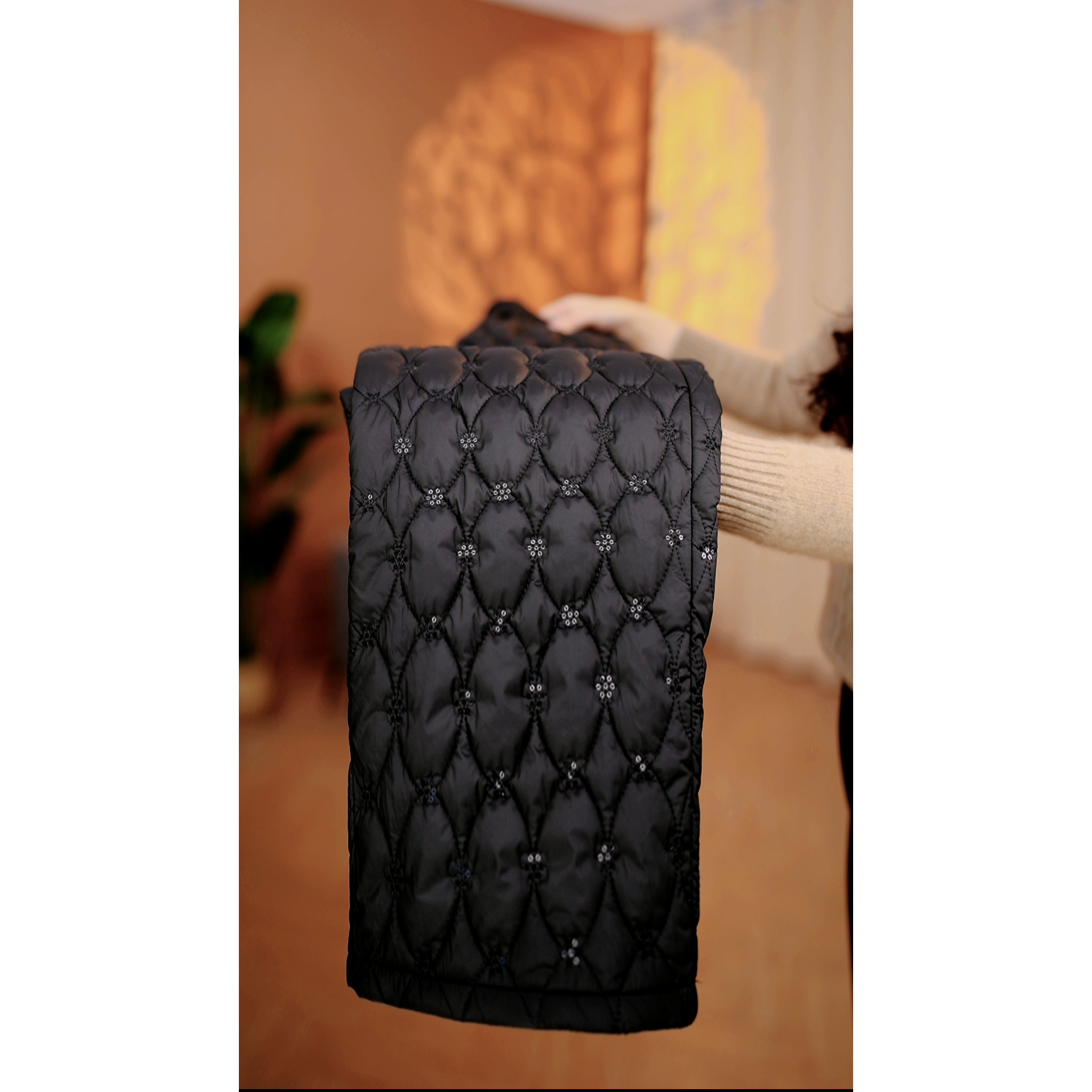  碎钻新款气质百搭高腰休闲裤（DR17/双牌/芝/旭）