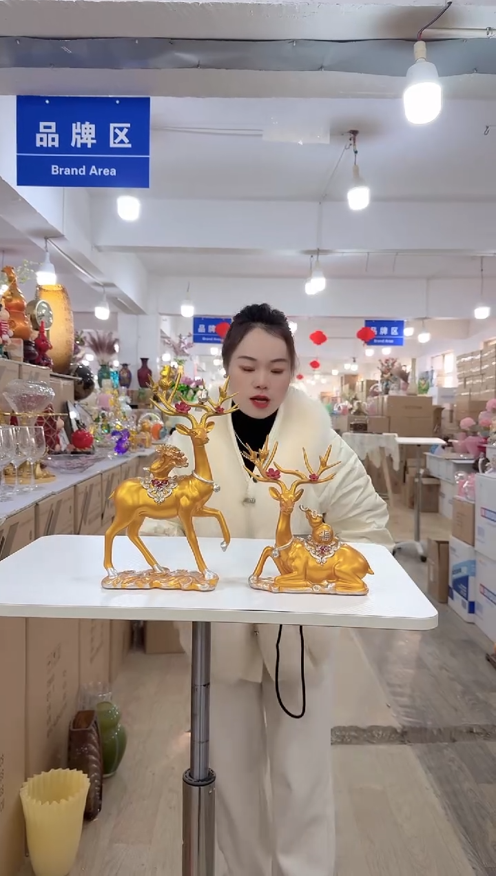 【闪购商品】琉璃迪喜花器-j-早