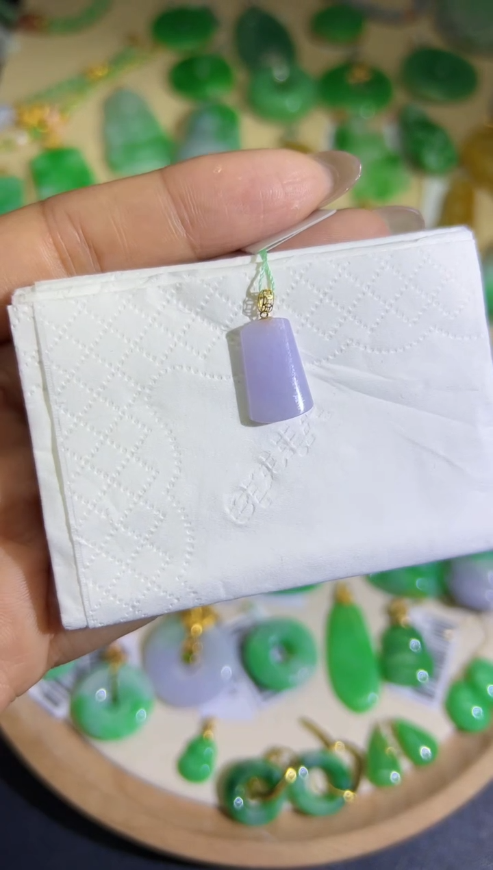 【闪购商品】翡翠颈饰18K金镶嵌Q缅料A货翡翠/支持复检/一件