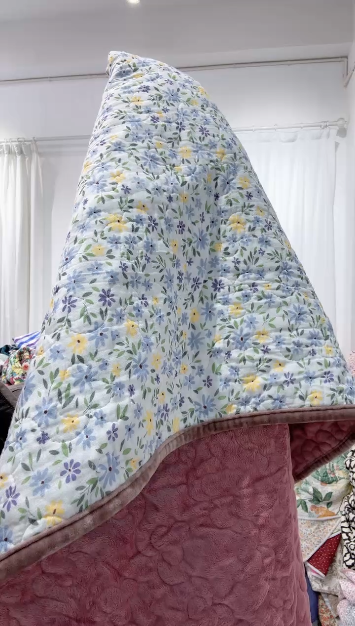 棉130*200纯棉r绒床盖121号微瑕