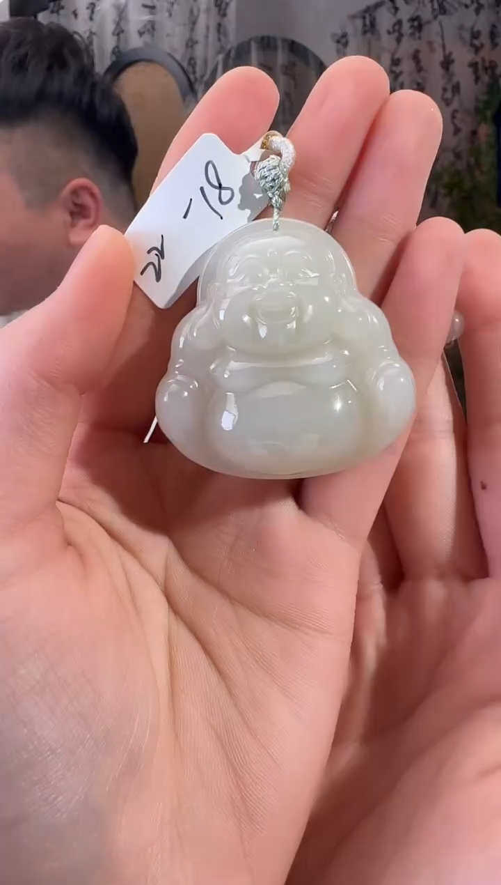 和田玉未镶嵌颈饰佛公 18