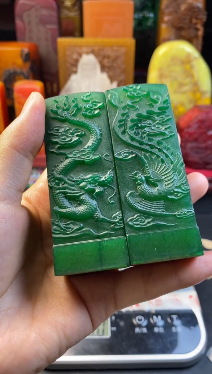 寿山石印石绝绿龙凤对章