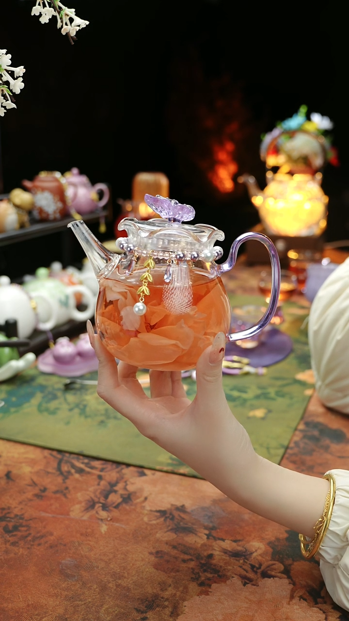 【闪购商品】紫色铃兰花茶壶+链子