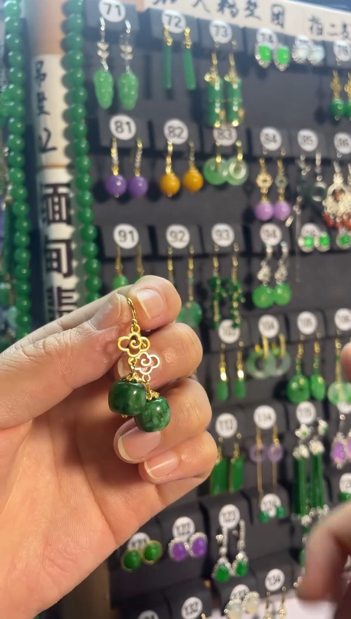 【闪购商品】翡翠耳饰银S925镶嵌973.....