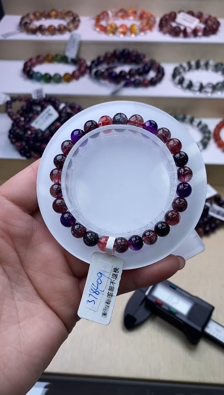 【闪购商品】水晶手链未镶嵌黑加仑超七7m+