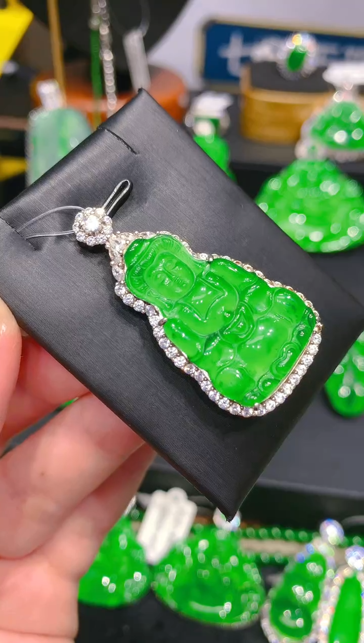 【闪购商品】翡翠颈饰银S925镶嵌9一季