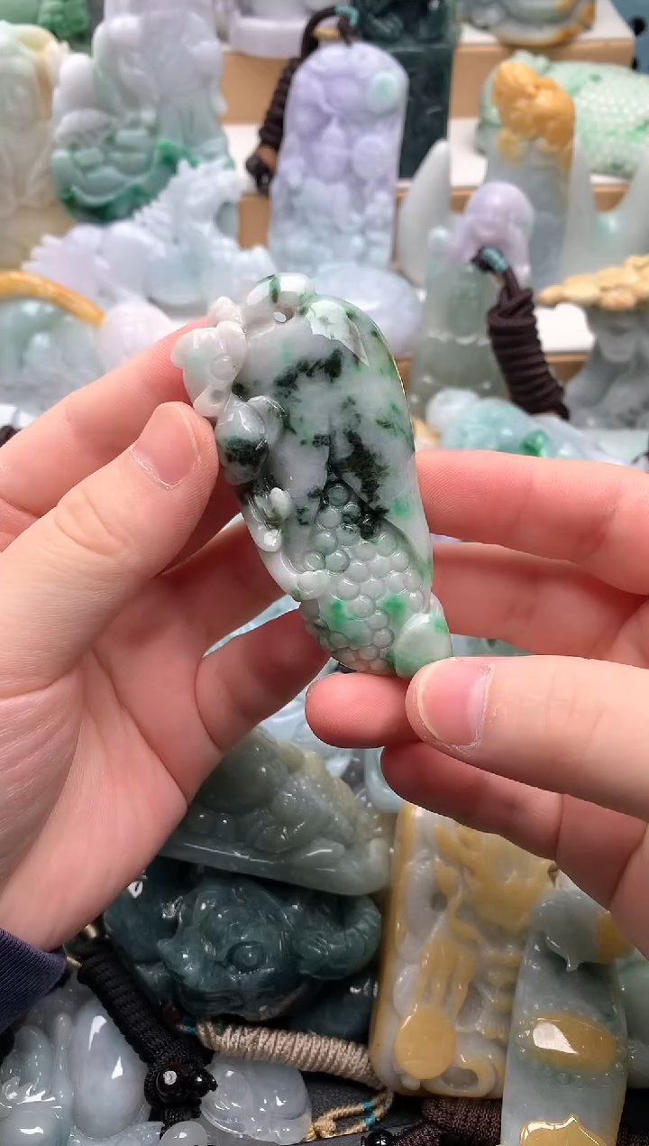 吊坠(不含链)未镶嵌翡翠1