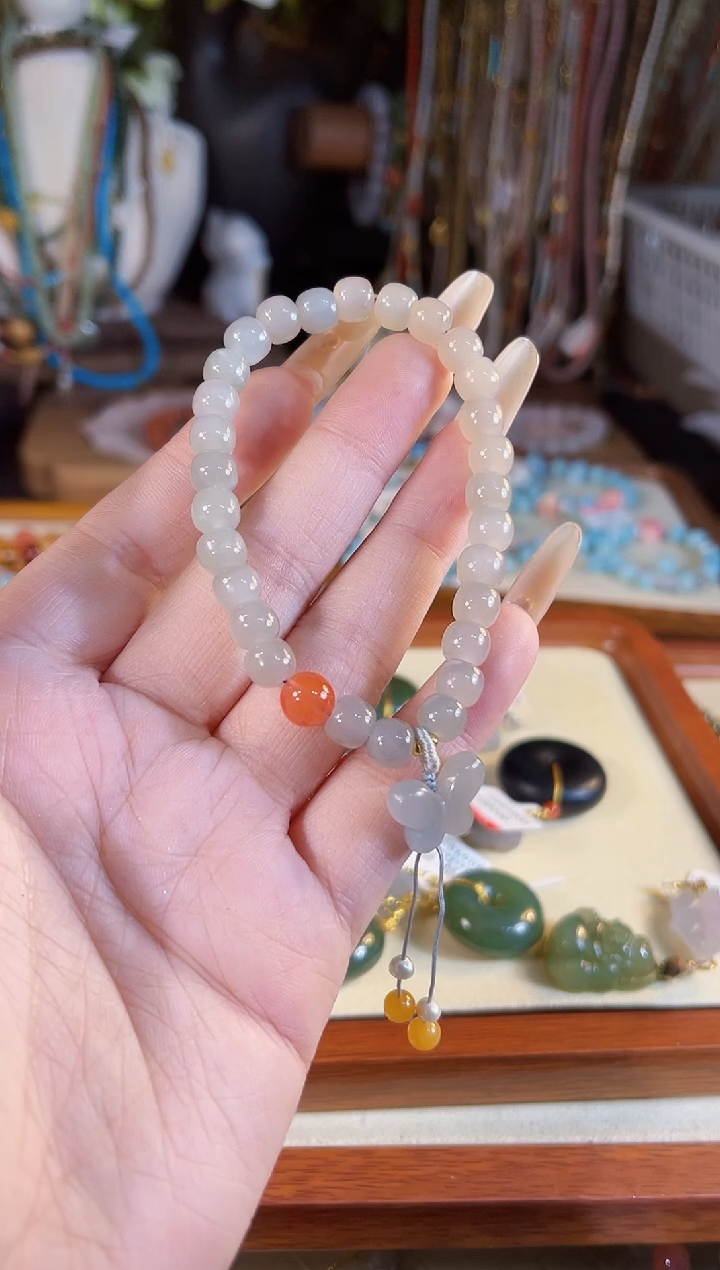 【闪购商品】和田玉手链未镶嵌多样性发货其一