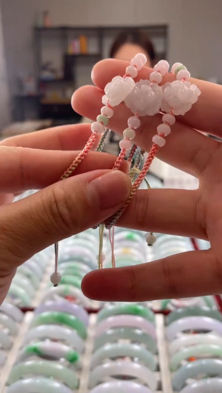 颈饰未镶嵌翡翠多样性发一