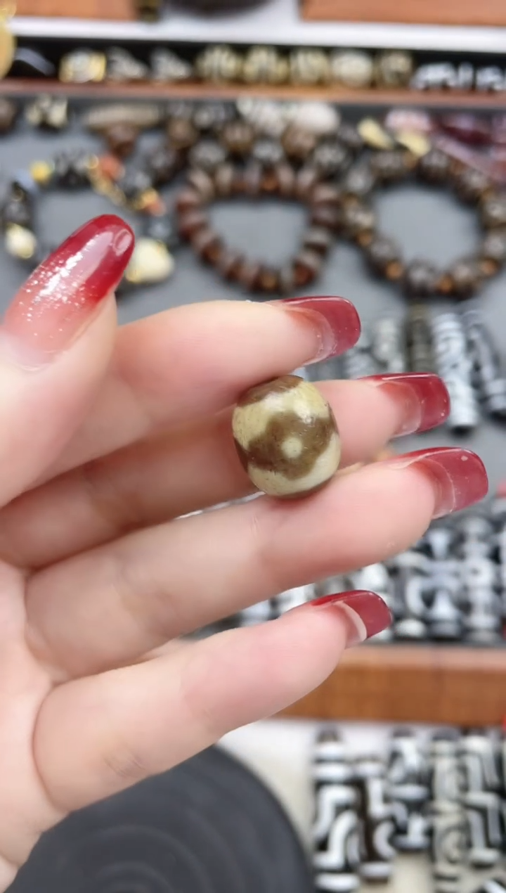 【闪购商品】玛瑙/玉髓珠珠未镶嵌坛城三眼