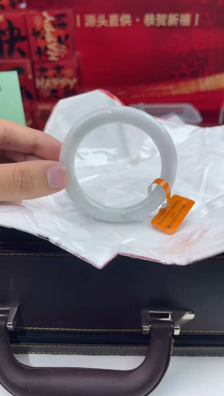 【闪购商品】翡翠手镯未镶嵌17翡翠手镯