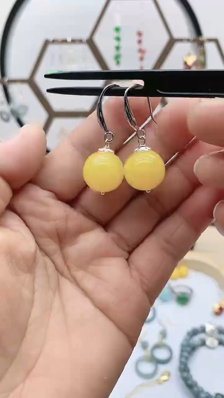 未镶嵌耳钉玛瑙/玉髓131