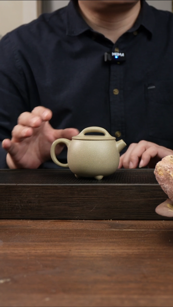 茶杯紫砂本绿憨瓢      180CC  