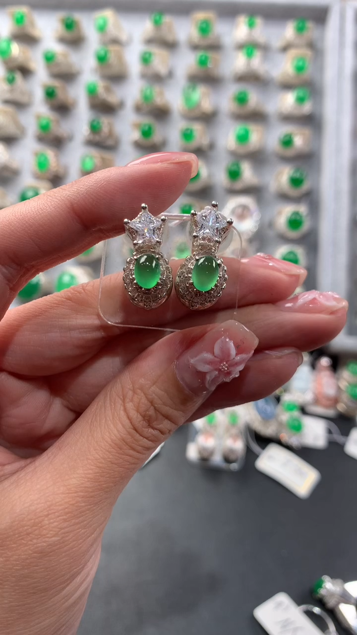 【闪购商品】定制翡翠未镶嵌缅甸A货翡翠 福利放漏款 2.16