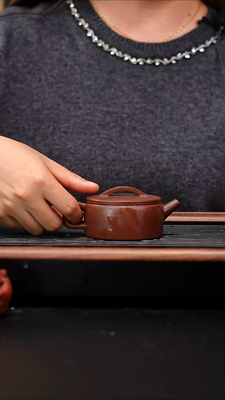 茶壶紫砂五号井底槽青汉瓦120cc