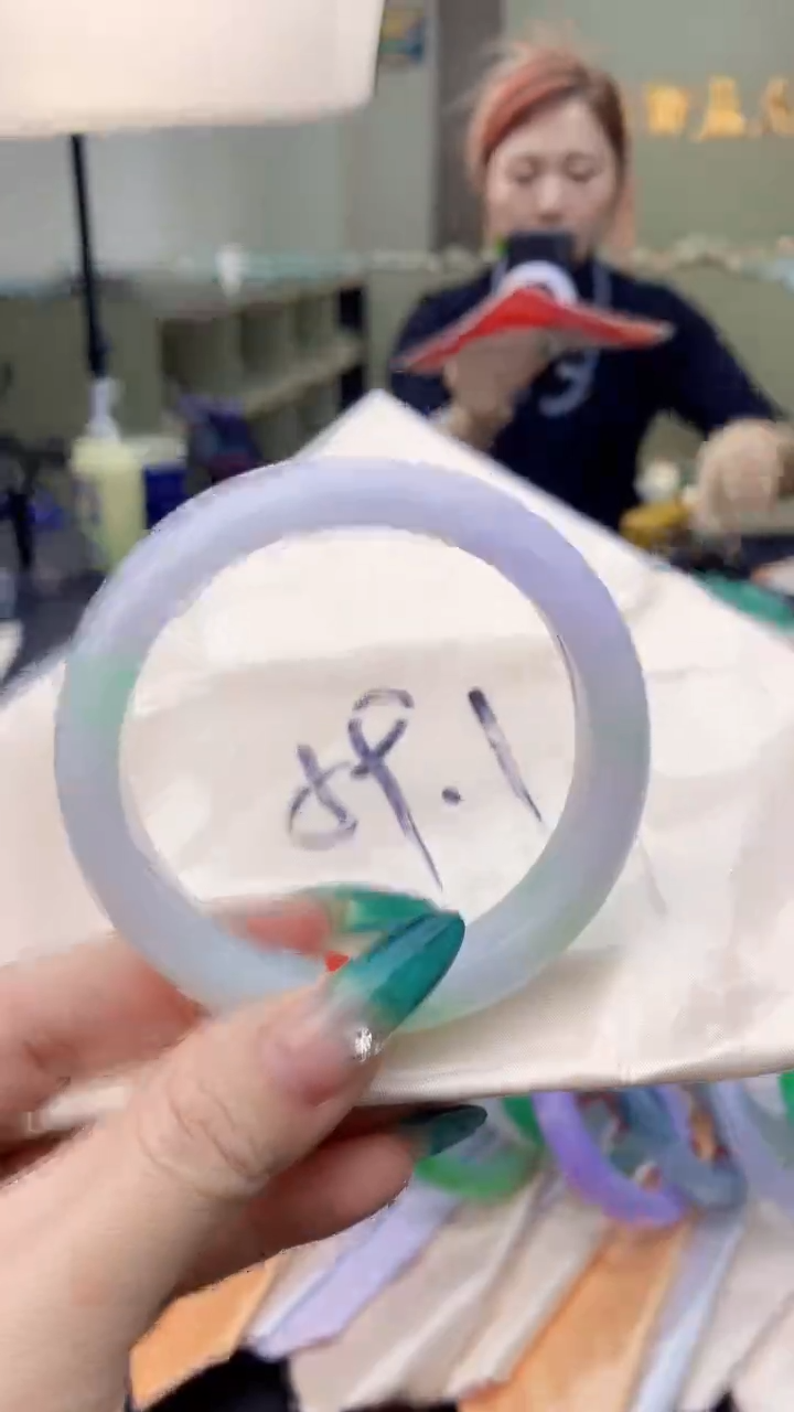 【闪购商品】翡翠手镯未镶嵌0632415808