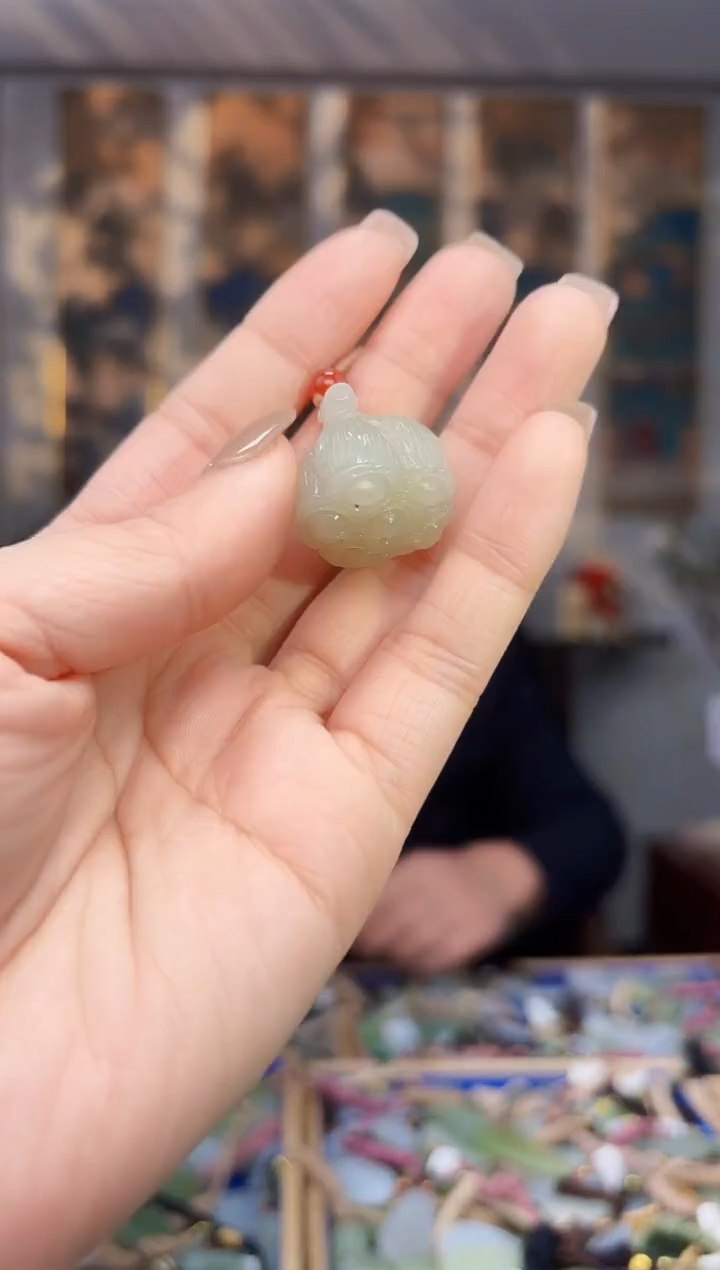 【闪购商品】和田玉挂件未镶嵌拍一发一