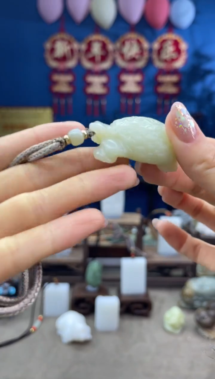 【闪购商品】和田玉颈饰未镶嵌1