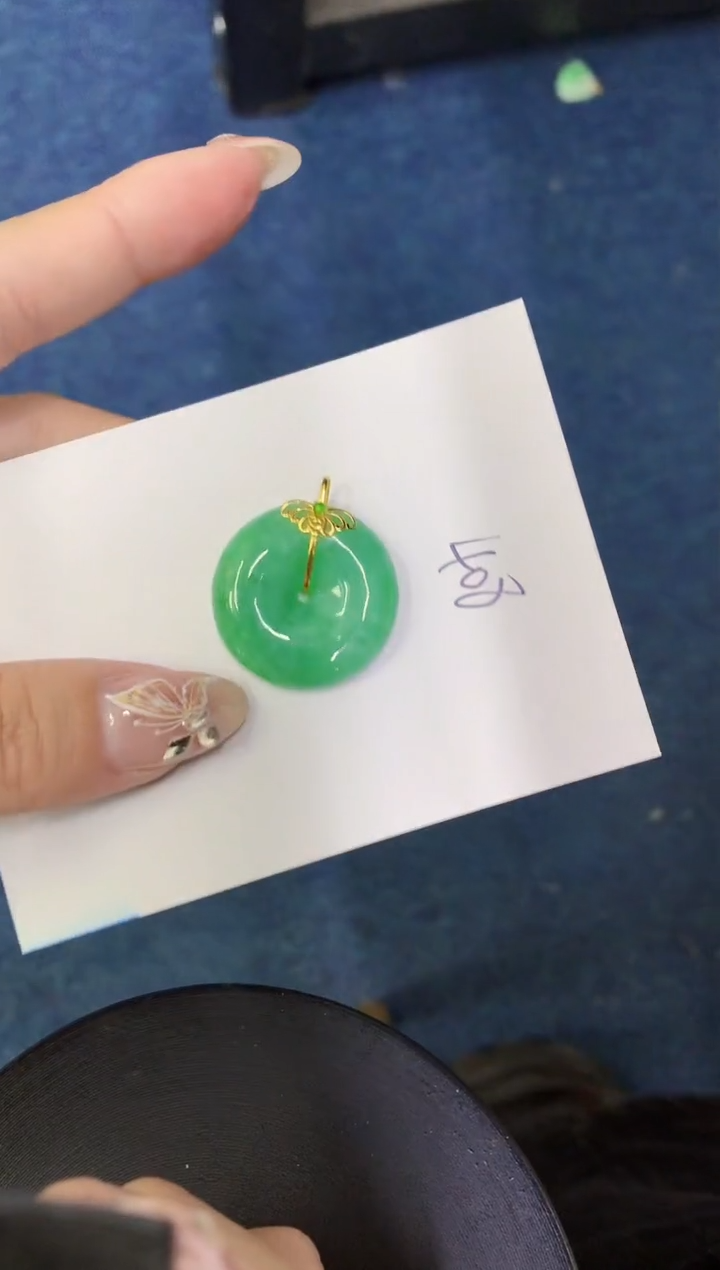 【闪购商品】翡翠颈饰18K金镶嵌0000000000