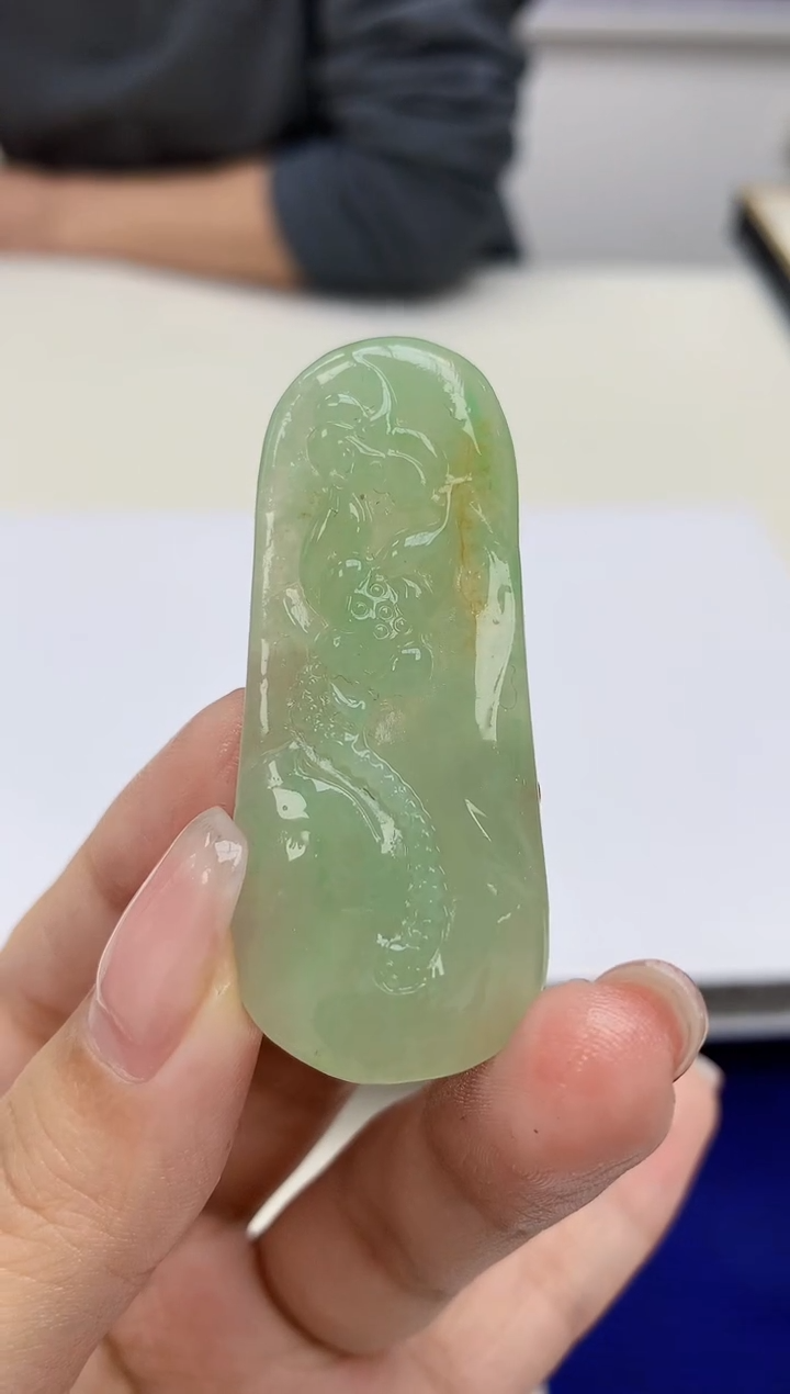 【闪购商品】定制翡翠未镶嵌3916kk-毛货挂件80