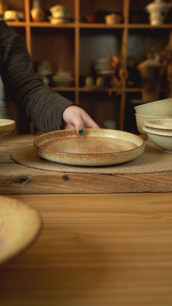 福利沙漠落日黄系列的9.5英寸平盘1个