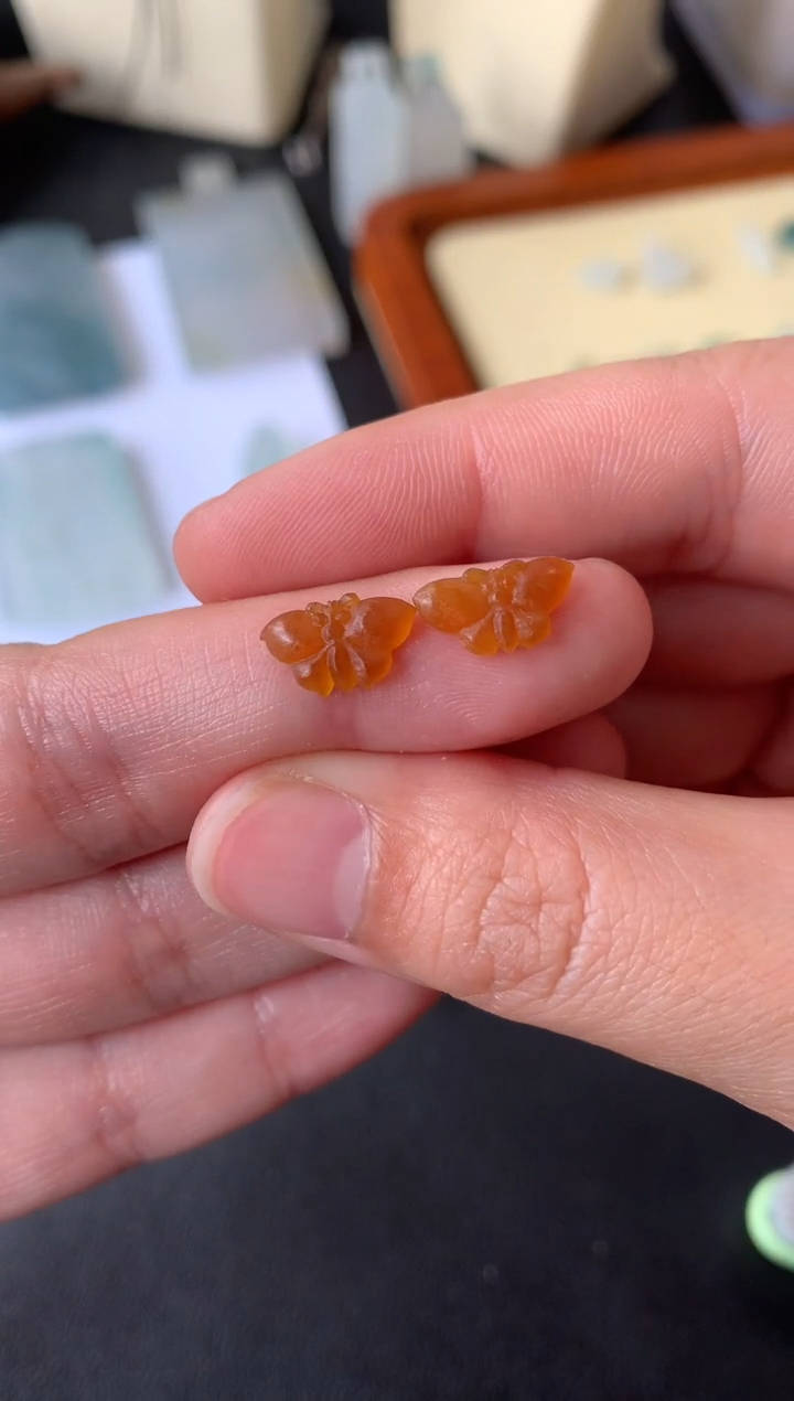 【闪购商品】定制翡翠未镶嵌翡翠