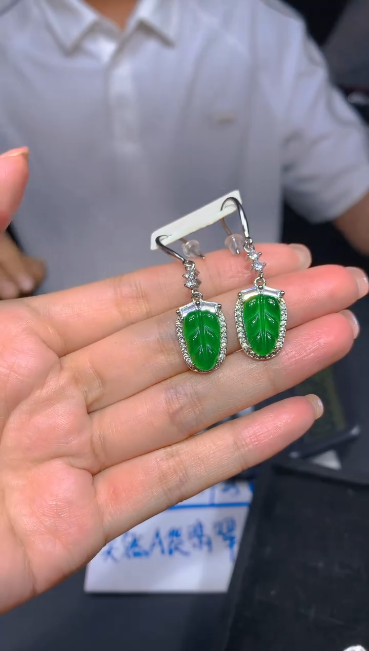 【闪购商品】定制翡翠未镶嵌86多样性发货（发其一）