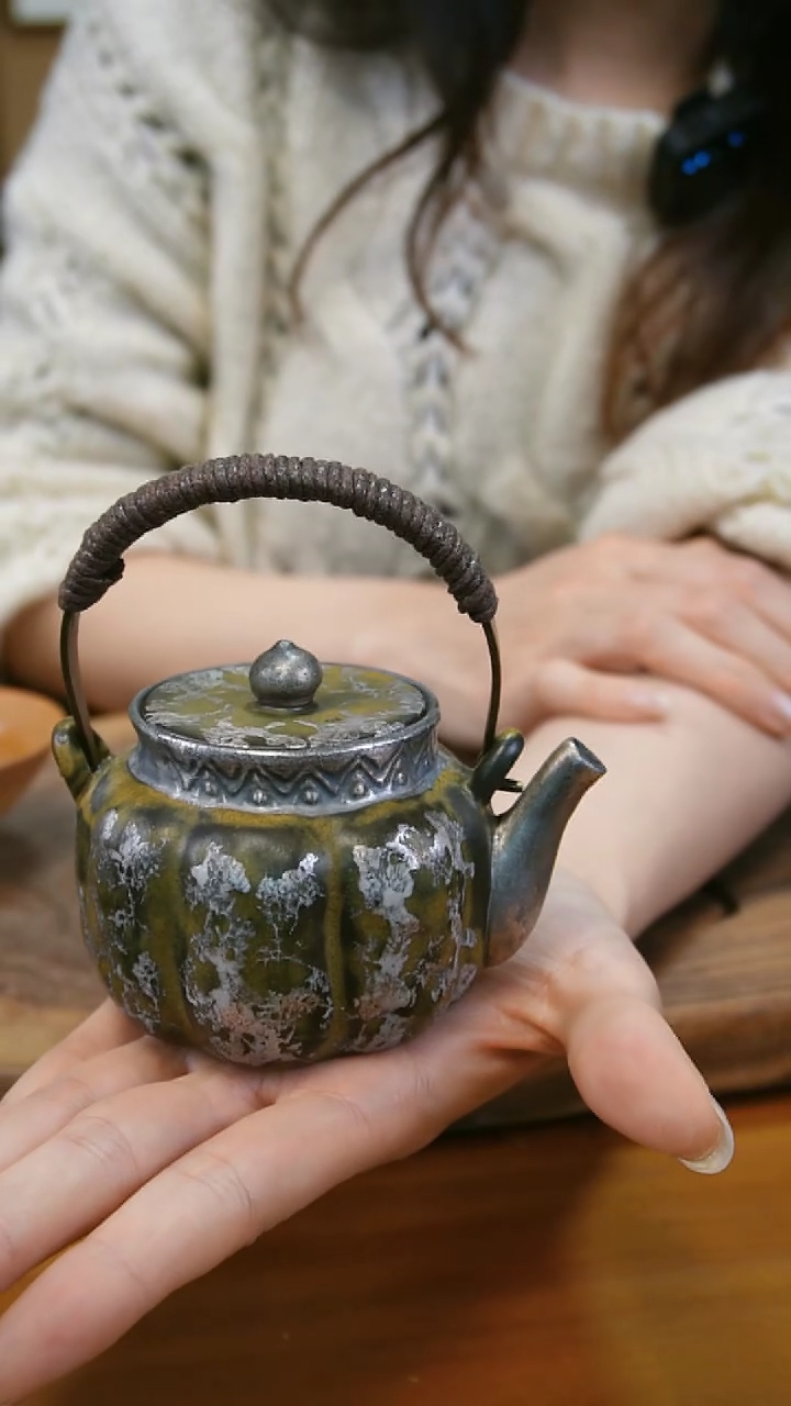 【闪购商品】Z16南瓜提梁壶磨砂感老岩泥茶壶