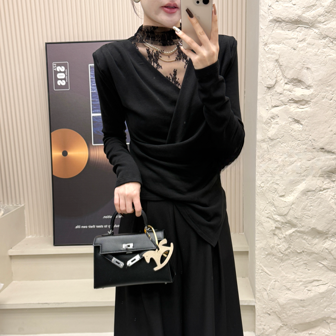 2025秋冬法式V领不规则半高领蕾丝磨毛打底衫上衣T恤女