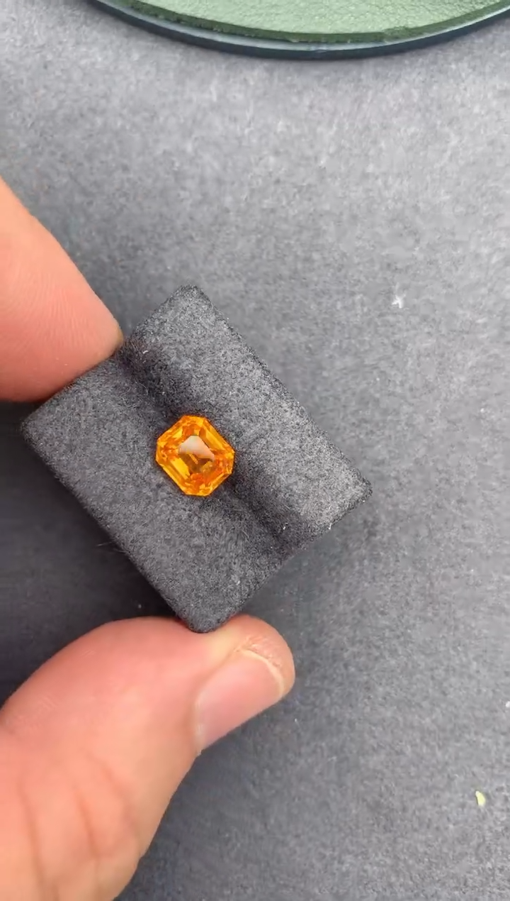 蓝宝石裸石未镶嵌3ct 黄色蓝宝石