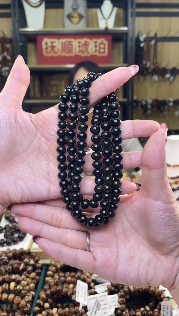 【闪购商品】琥珀裸石未镶嵌8+翳珀108