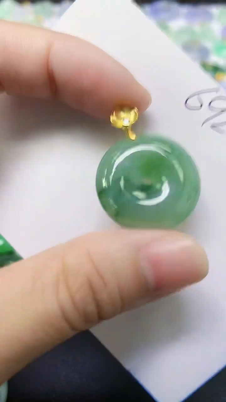 翡翠未镶嵌颈饰天然自然緬甸A貨翡翠