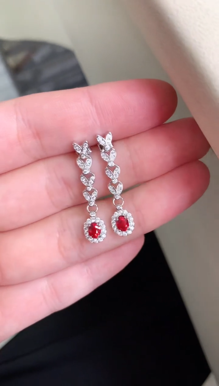 【闪购商品】蓝宝石耳饰银S925镶嵌耳饰