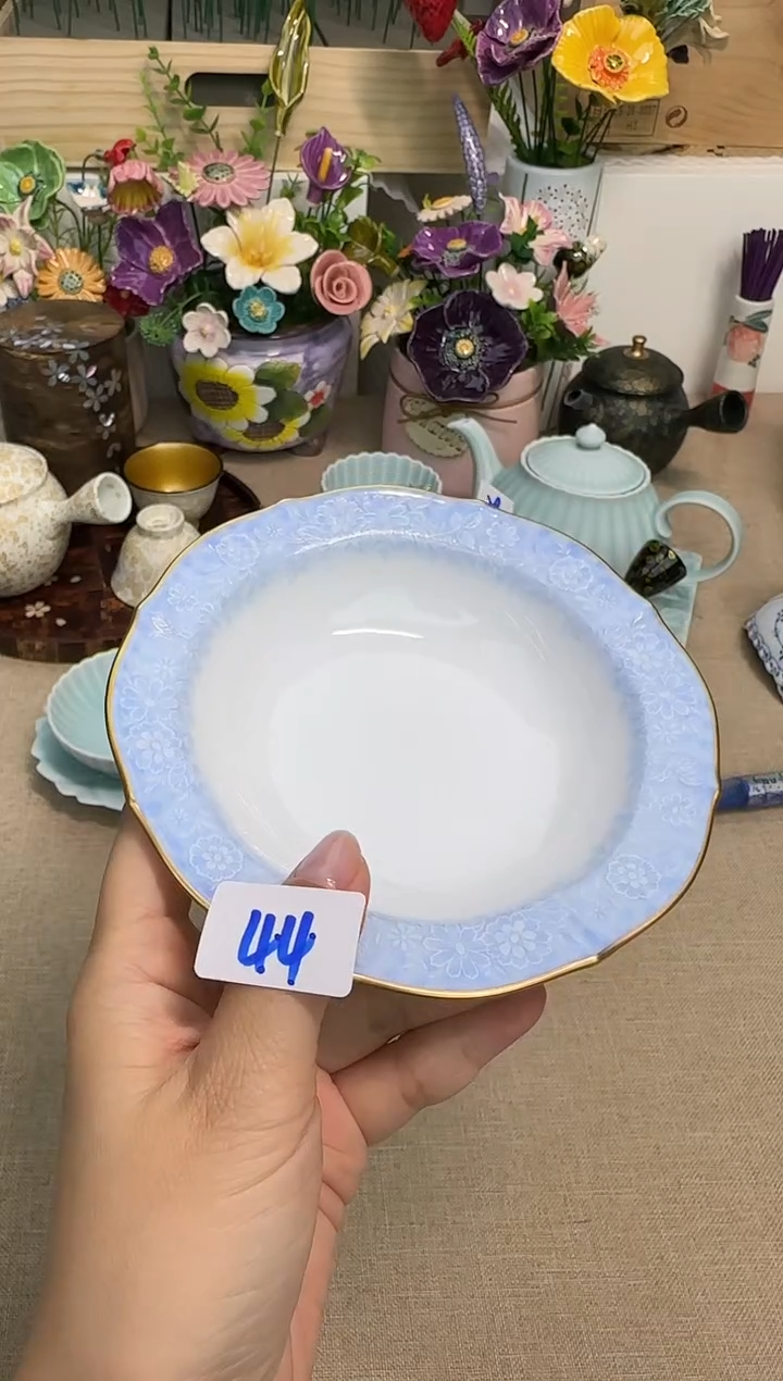 瓷片泡泡家的瓷器真好看