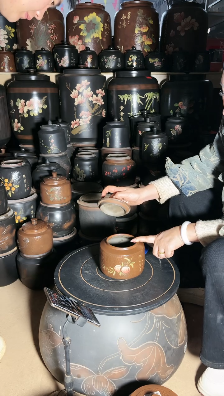 【闪购商品】壶瑕疵茶叶罐100克古铜色 523 