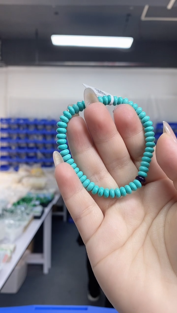 【闪购商品】未镶嵌苏纪石（舒俱来）手串多样性发其一颜色微差