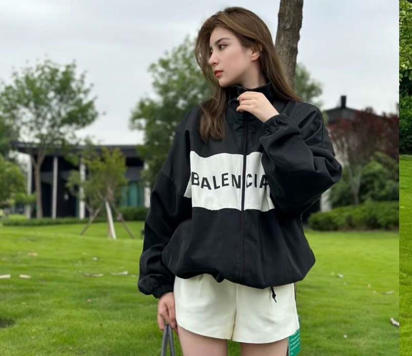 95新 Balenciaga/巴黎世家  GM0093 logo字母印花立领拉链夹克