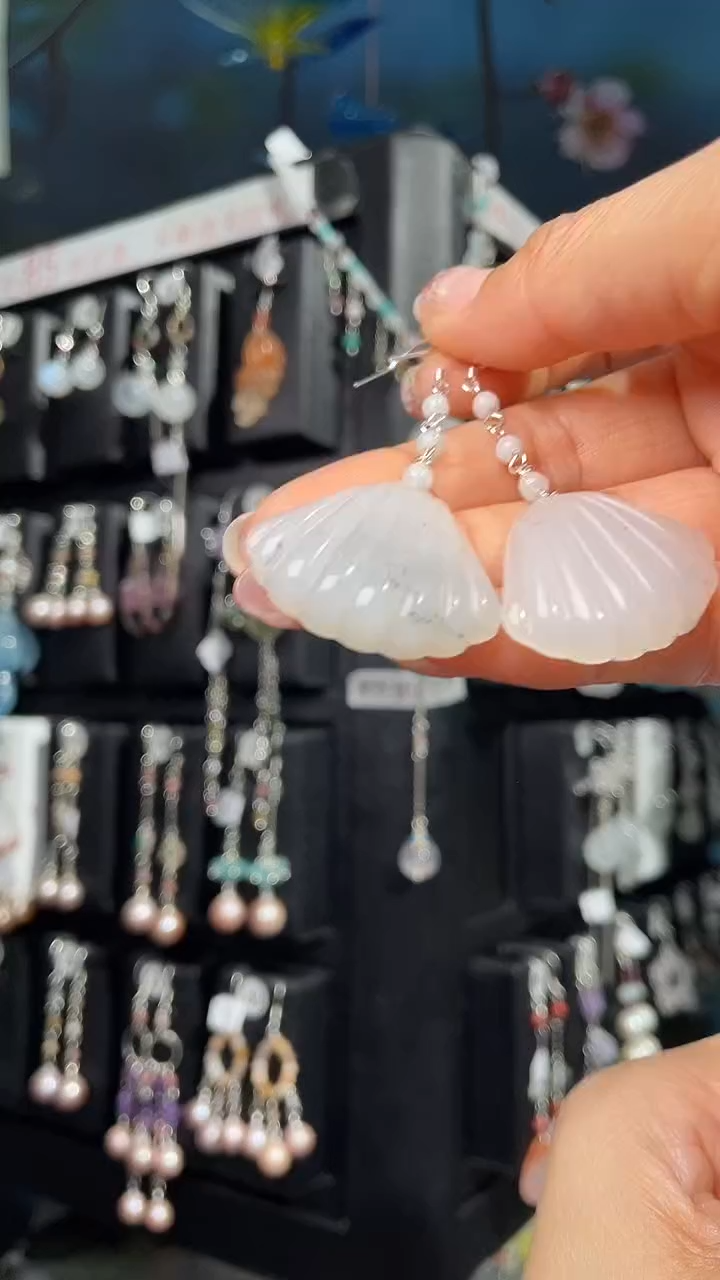 未镶嵌岫玉耳饰林***天 林荩的夏天